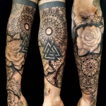 rose realistic patern ornemental tattoo dermographink chambery tatouage sleeve